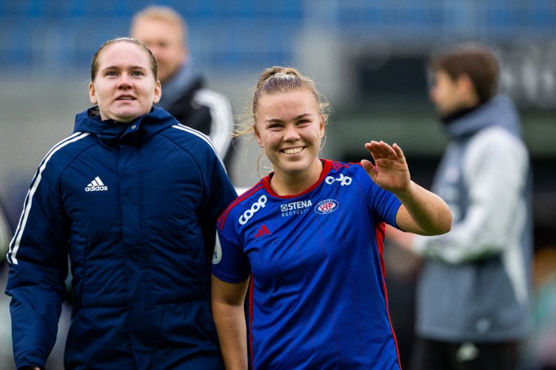 Olaug Tvedten var i begivenhetenes sentrum i storkampen mot Lyn på nasjonalarenaen i juni. Foto: Vegard Grøtt/Bildbyrån