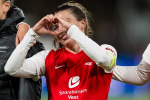 Cecilie Redisch Kvamme etter 1-2-tapet mot Barcelona i kvartfinalen i Champions League på Åsane Arena 20. mars. Foto: Marius Simensen/Bildbyrån