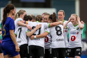 Hønefoss var sterkest i storkampen mot Bodø/Glimt og leder nå tabellen i 1. divisjon. Foto: Marius Simensen / Bildbyrån