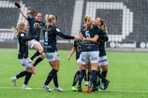 For første gang skal Viking Avaldsnes/Haugesund møtes på toppfotballnivå. Foto: Alexander Larsen