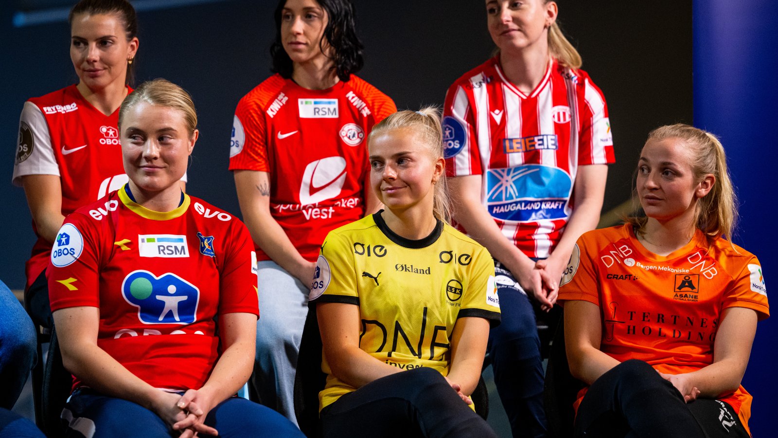 Fra Avspark Toppserien 2023. F.v.: Cecilie Redisch Kvamme, Sarah Suphellen, Miljana Ivanović, Emilie Woldvik, Hanna Dahl, Alise Tvilde Evensen. Foto: Vegard Grøtt/Bildbyrån