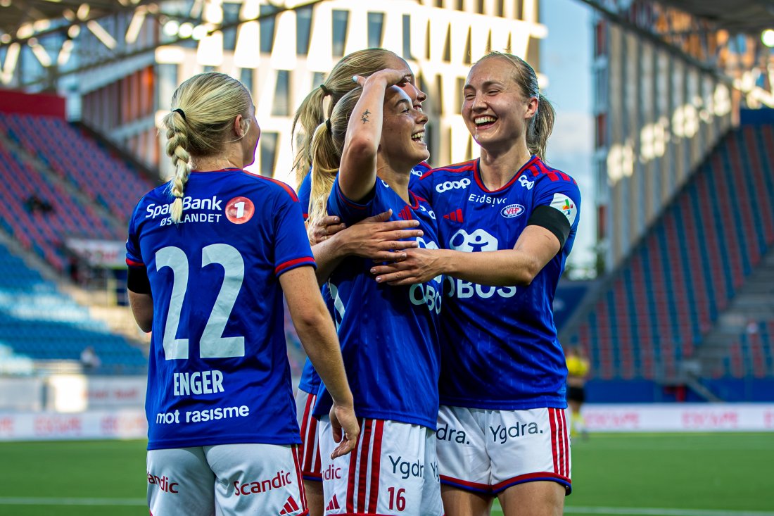 FEIRING: Får Ronja Arnesen mer å feire for mot tidligere lagvenninner? Foto: Odd Sindre Tonning / TFK