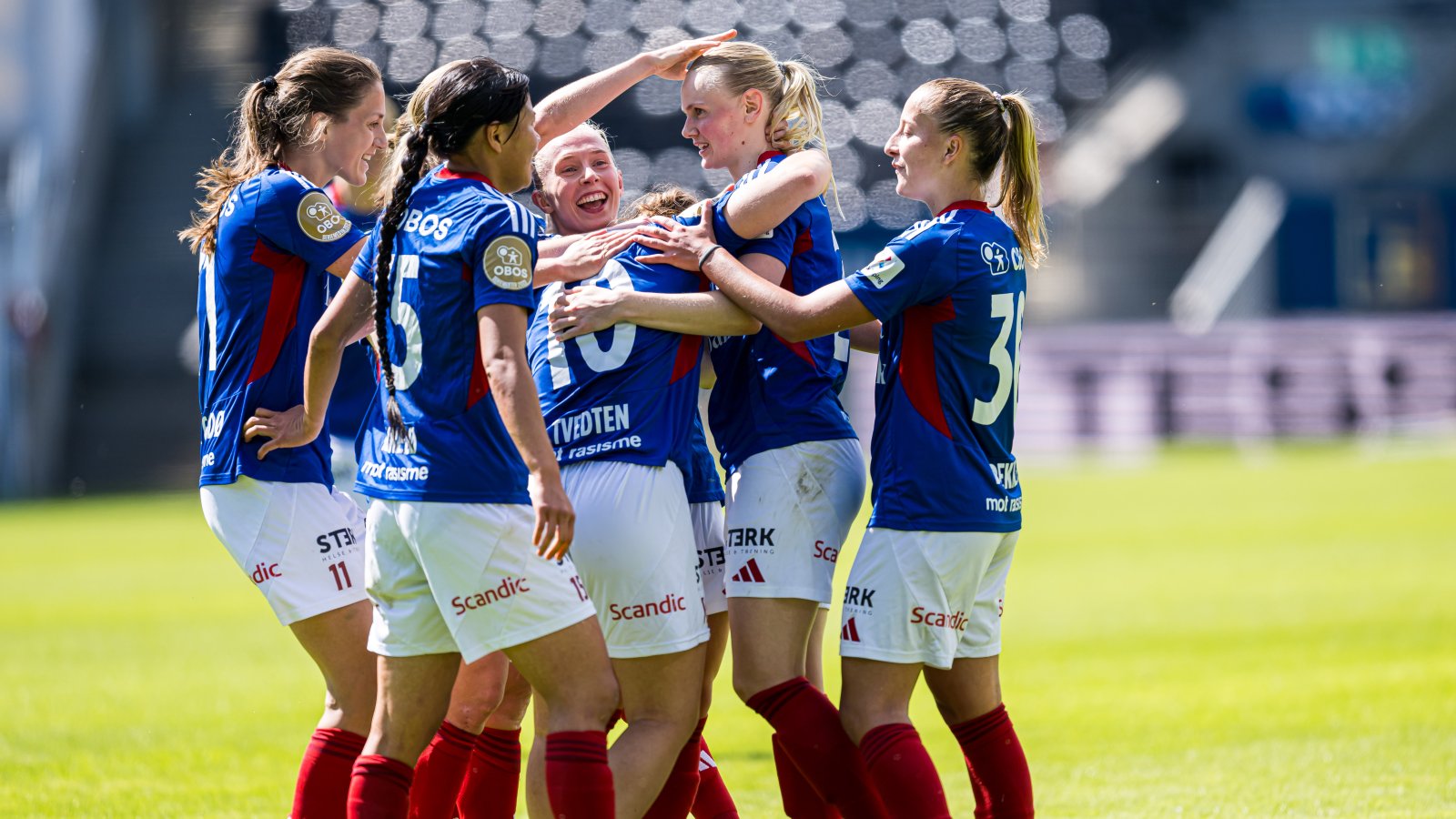 Vålerenga fosser videre mot sitt andre strake seriegull. Foto: Marius Simensen / Bildbyrån