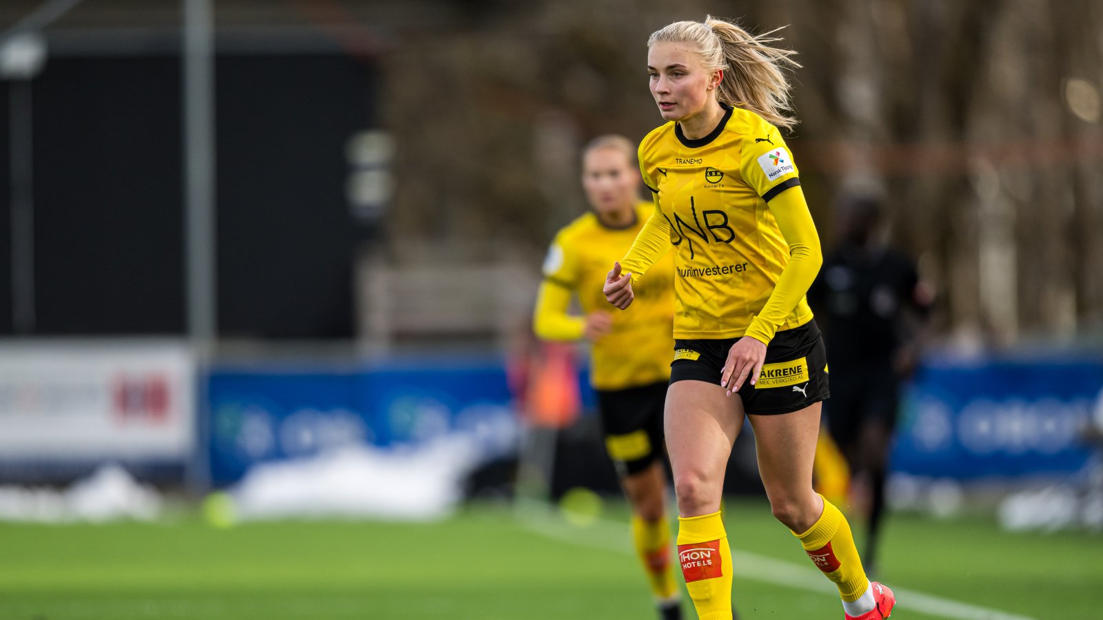 Thea Kyvåg og LSK Kvinner har vært feilfrie på hjemmebane denne sesongen. Den statistikken må fortsette om de skal stoppe serieleder Vålerenga denne helgen. Foto: Marius Simensen / Bildbyrån