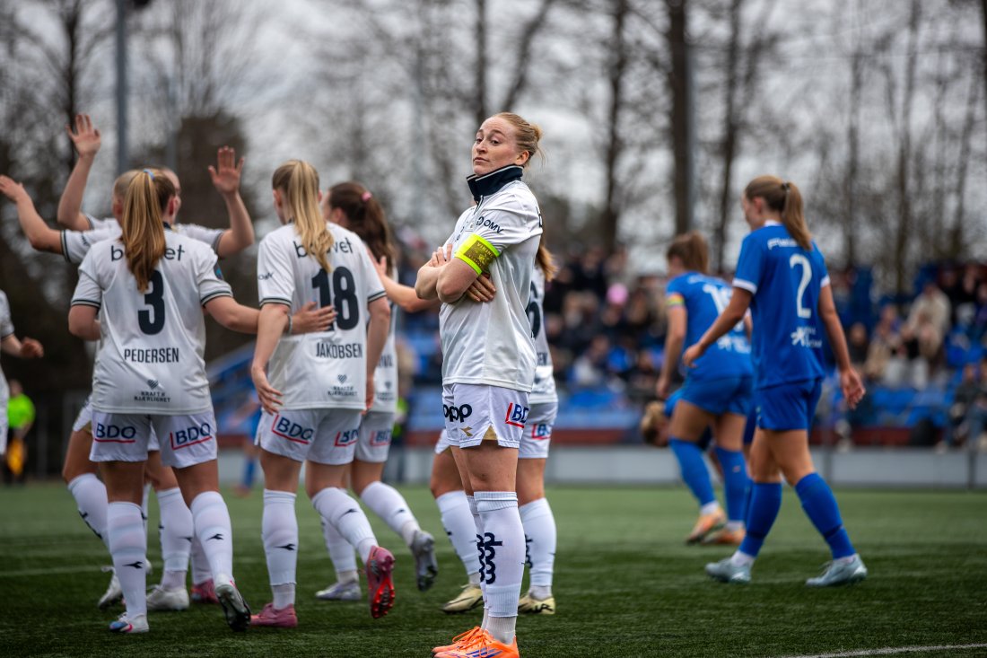 MÅLMASKIN: Martine Kjølholdt er toppscorer i 1. divisjon. Kan hun plage Odd-forsvaret til helgen?