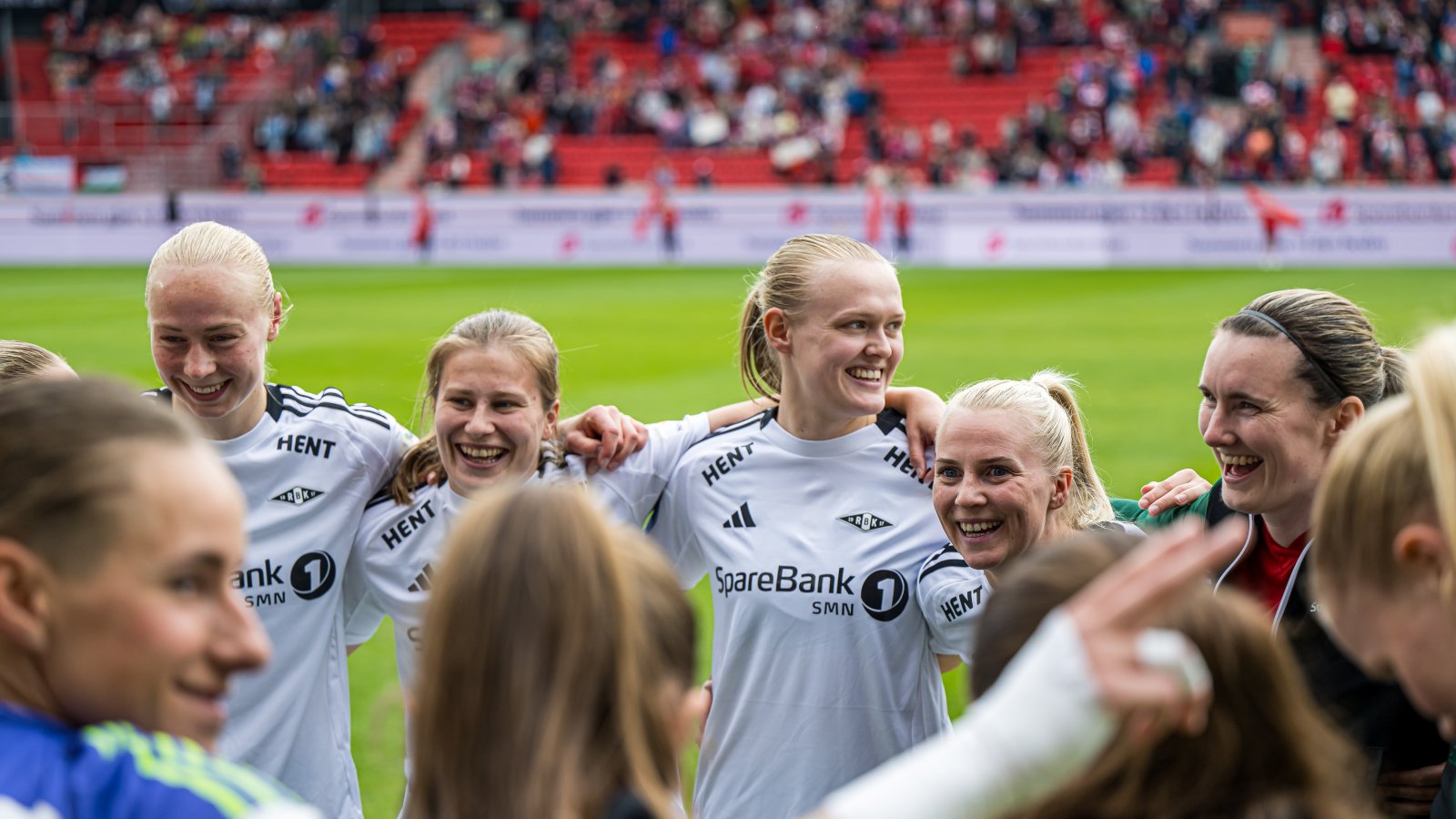 Rosenborg er på en nedadgående formkurve og trenger seier mot bronseutfordrer LSK Kvinner. Foto: Marius Simensen / Bildbyrån