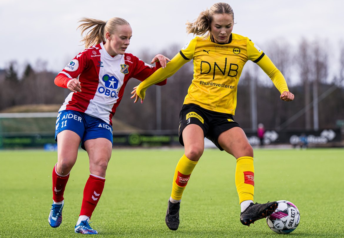 Lyn og LSK Kvinner. Foto: Bildbyrån