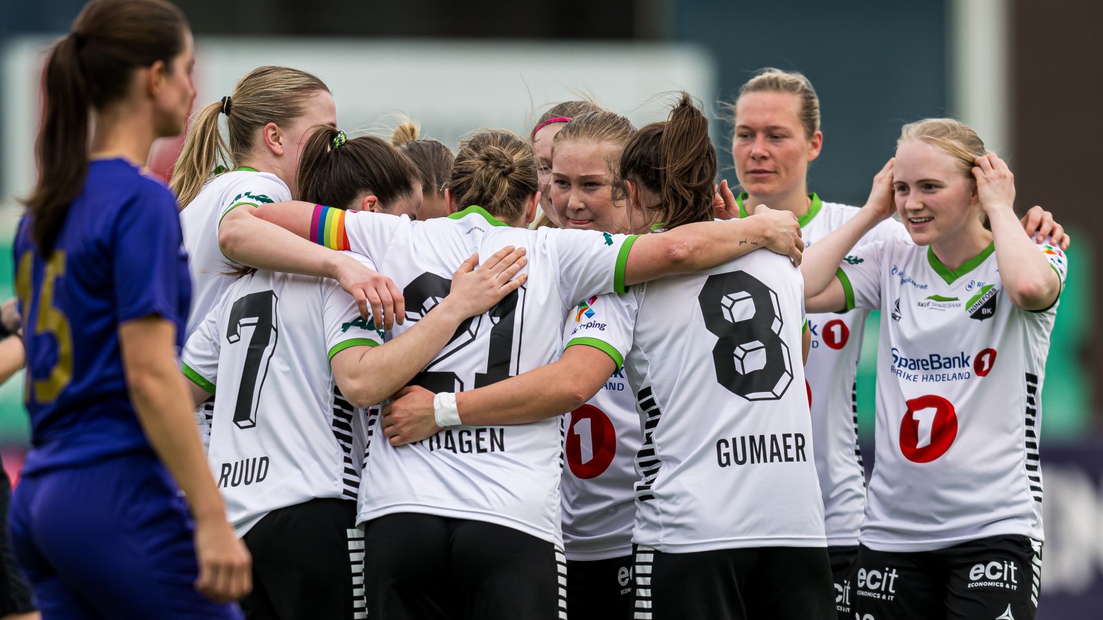 Hønefoss var sterkest i storkampen mot Bodø/Glimt og leder nå tabellen i 1. divisjon. Foto: Marius Simensen / Bildbyrån